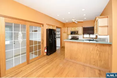 307 Central Avenue, Hawthorne, NJ 07506 - Photo 4