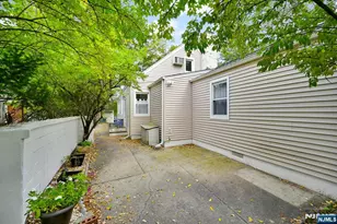 3 Country Club Rd, Livingston, NJ 07039 - Photo 36
