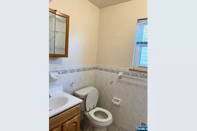 732 Cleveland Avenue (1F+g) #(1F+G), Harrison, NJ 07029 - Photo 8