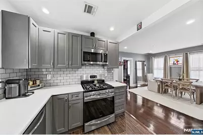 149 Speer Avenue, Clifton, NJ 07013 - Photo 32