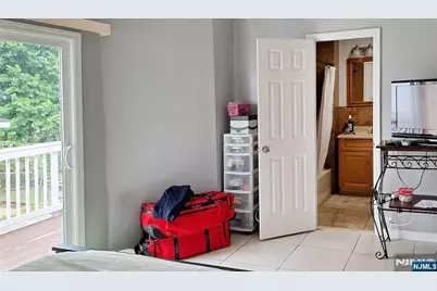 175 Delavan Avenue, Newark, NJ 07104 - Photo 16