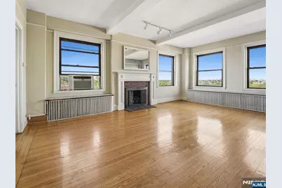 375 Mount Prospect 6Ae #6AE, Newark, NJ 07104 - Photo 2