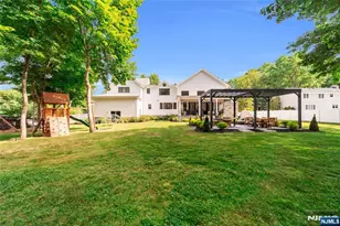 11 Green Way, Old Tappan, NJ 07675 - Photo 44
