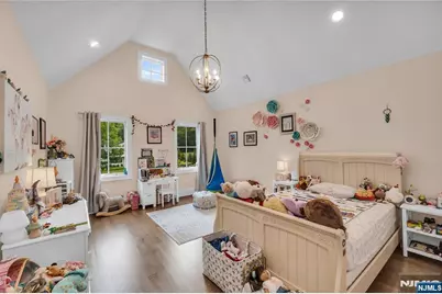 11 Green Way, Old Tappan, NJ 07675 - Photo 22