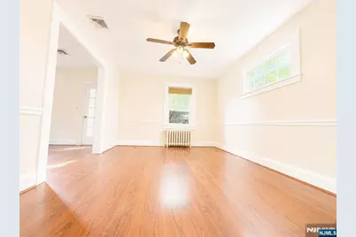 949 Garrison Avenue, Teaneck Township, NJ 07666 - Photo 2