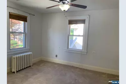 949 Garrison Avenue, Teaneck Township, NJ 07666 - Photo 8