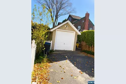 949 Garrison Avenue, Teaneck Township, NJ 07666 - Photo 20