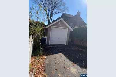 949 Garrison Avenue, Teaneck Township, NJ 07666 - Photo 16