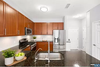1120 Riverview Avenue 120 #120, Englewood, NJ 07631 - Photo 6