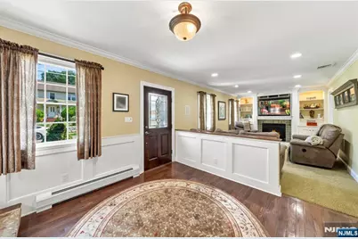 149 Palisade Avenue, Emerson, NJ 07630 - Photo 6