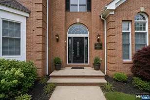 1232 Steeplechase Ct, Toms River, NJ 08755 - Photo 2