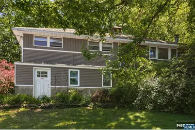 344 Union Avenue, Bloomingdale, NJ 07403 - Photo 1