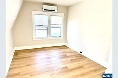 247 Fern Avenue Unit 2 #Unit 2, Lyndhurst Township, NJ 07071 - Photo 6