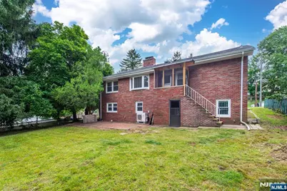 68 Bentley Road, Cedar Grove, NJ 07009 - Photo 26