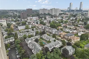 1447 John St, Fort Lee, NJ 07024 - Photo 26