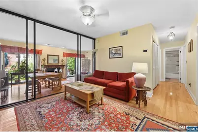 1447 John Street, Fort Lee, NJ 07024 - Photo 4