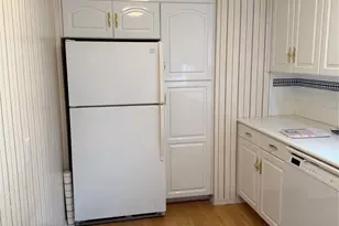 444 Elm Ave, River Edge, NJ 07661 - Photo 18