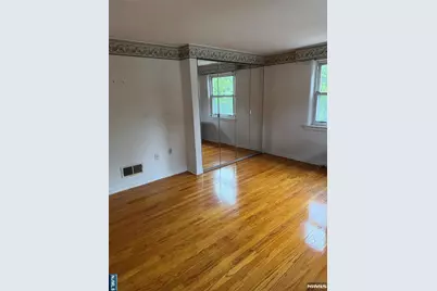 444 Elm Avenue, River Edge, NJ 07661 - Photo 26