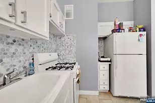 2000 Linwood Ave 23E, Fort Lee, NJ 07024 - Photo 8