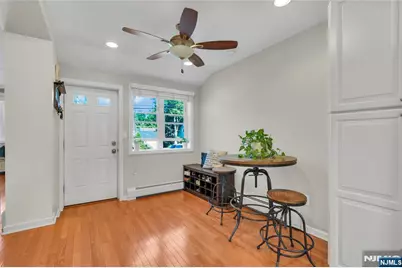 519 Ryeside Avenue, New Milford, NJ 07646 - Photo 14