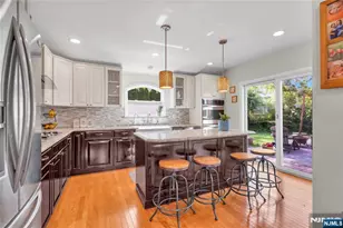 519 Ryeside Ave, New Milford, NJ 07646 - Photo 16