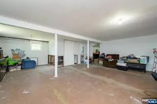 1 Veprek Ln, Hackensack, NJ 07606 - Photo 34