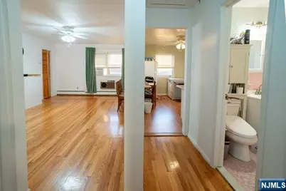 300 Homestead Avenue 2B #2B, Palisades Park, NJ 07650 - Photo 14