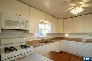 300 Homestead Ave 2B, Palisades Park, NJ 07650 - Photo 8