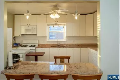 300 Homestead Avenue 2B #2B, Palisades Park, NJ 07650 - Photo 6