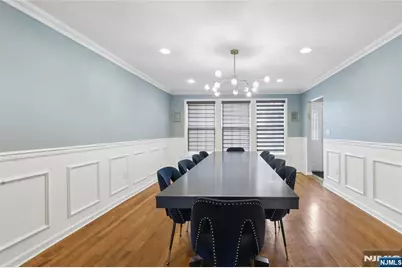 135 Rector Court, Bergenfield, NJ 07621 - Photo 18
