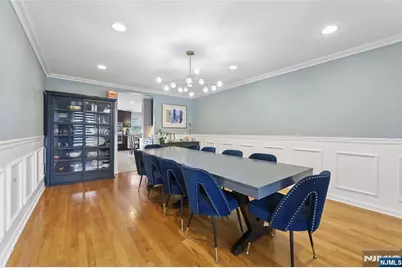 135 Rector Court, Bergenfield, NJ 07621 - Photo 16