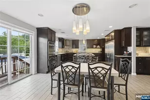 135 Rector Ct, Bergenfield, NJ 07621 - Photo 28