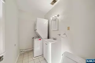 1023 Morningside Ln 2nd Fl, Fort Lee, NJ 07024 - Photo 14