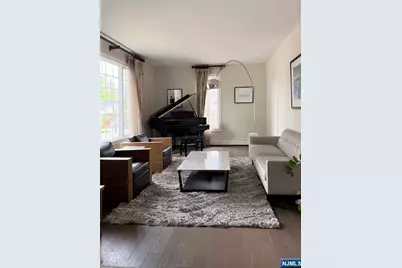1206 Briar Way, Fort Lee, NJ 07024 - Photo 6