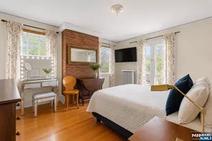 384 Anderson St, Hackensack, NJ 07601 - Photo 8