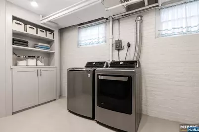 384 Anderson Street, Hackensack, NJ 07601 - Photo 24