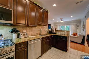 1113 Warren 113, Wanaque, NJ 07465 - Photo 12