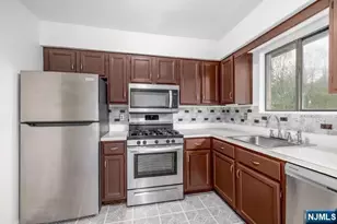 238 Collignon 2B, River Vale Township, NJ 07675 - Photo 4