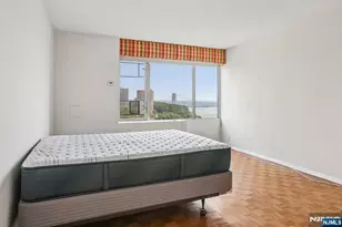 5 Horizon 1708, Fort Lee, NJ 07024 - Photo 46