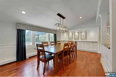 890 Norgate Drive, Ridgewood, NJ 07450 - Photo 8