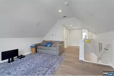890 Norgate Drive, Ridgewood, NJ 07450 - Photo 22