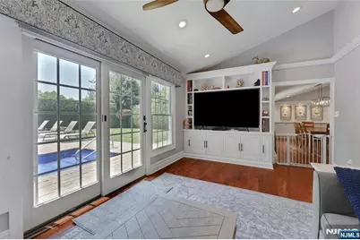 890 Norgate Drive, Ridgewood, NJ 07450 - Photo 12