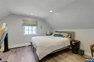 890 Norgate Dr, Ridgewood, NJ 07450 - Photo 24