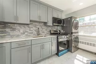 32 Wedgewood Dr 48, Verona, NJ 07044 - Photo 6