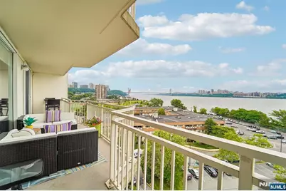 1077 River Road 903 #903, Edgewater, NJ 07020 - Photo 30
