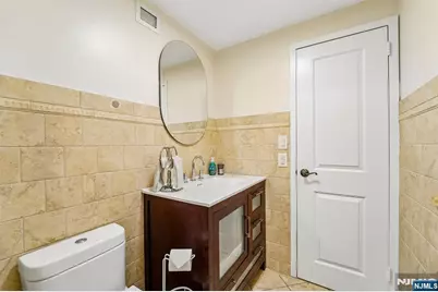 1077 River Road 903 #903, Edgewater, NJ 07020 - Photo 18
