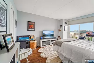 1077 River Road 903 #903, Edgewater, NJ 07020 - Photo 20