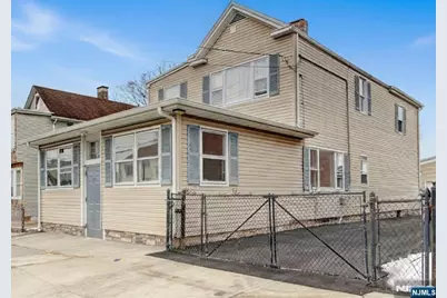 27 Honiss Street 2 #2, Belleville, NJ 07109 - Photo 2
