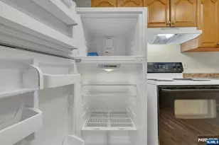 377 Park Street C, Hackensack, NJ 07601 - Photo 8