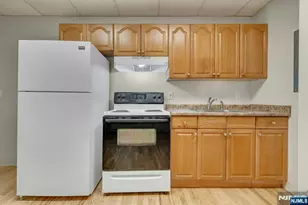 377 Park Street C, Hackensack, NJ 07601 - Photo 6